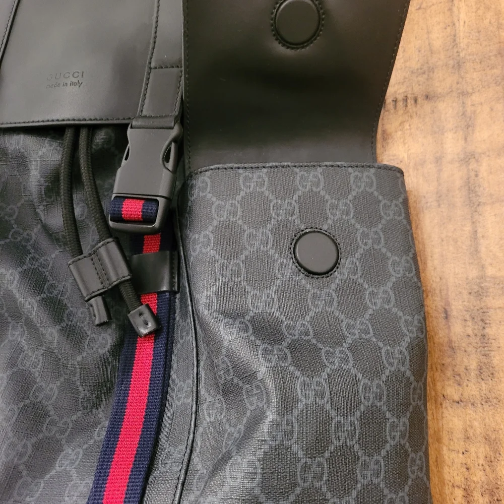 GUCCI Black/Grey Supreme Canvas Backpack- available in store $2,250 + tax - Picture 12 of 13